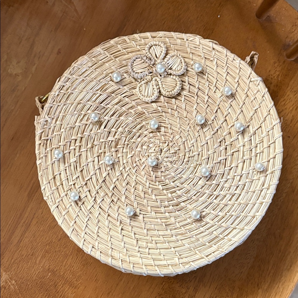 Round Woven Straw Crossbody with Pearl Accents